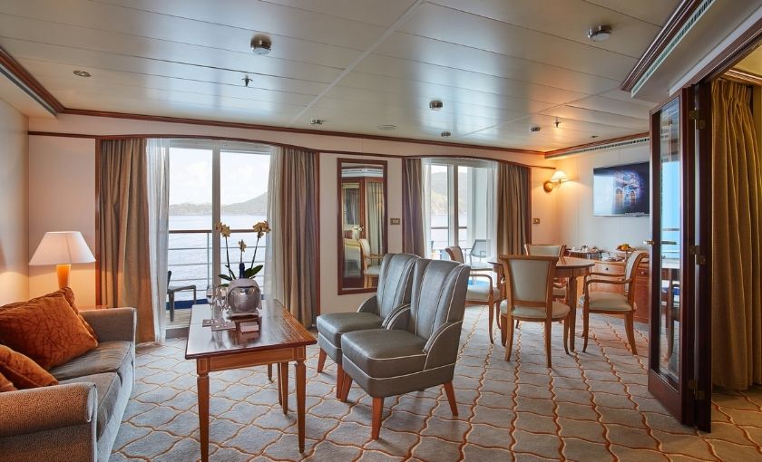 Silver suite SL