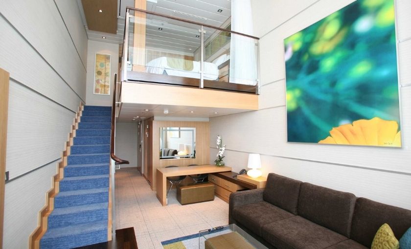  Royal Caribbean Crown Loft Suite L2