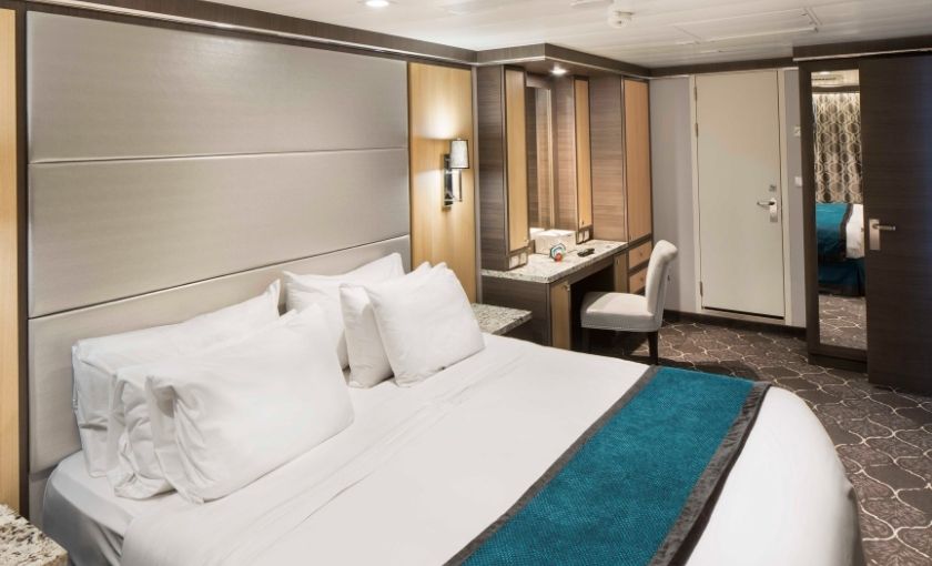  Royal Caribbean Royal Family Suite FS