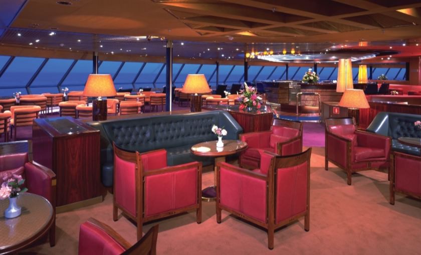 Relax lounge van cruiseschip Volendam