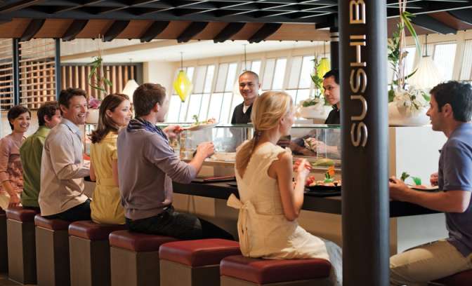Sushi eten aan boord van cruiseschip AIDA 