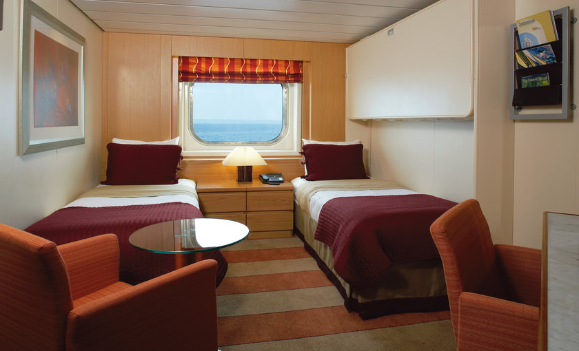 Binnenhut met aparte bedden Celebrity Cruises