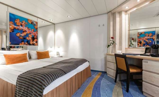 Binnenhut Mein Schiff Herz